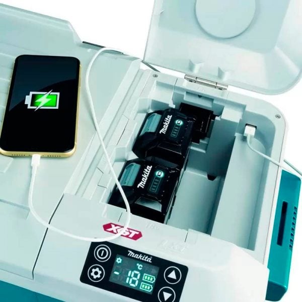 1021858__3 1021858__3