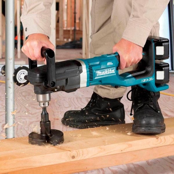 MAK0335_07J79OO MAK0335_07J79OO