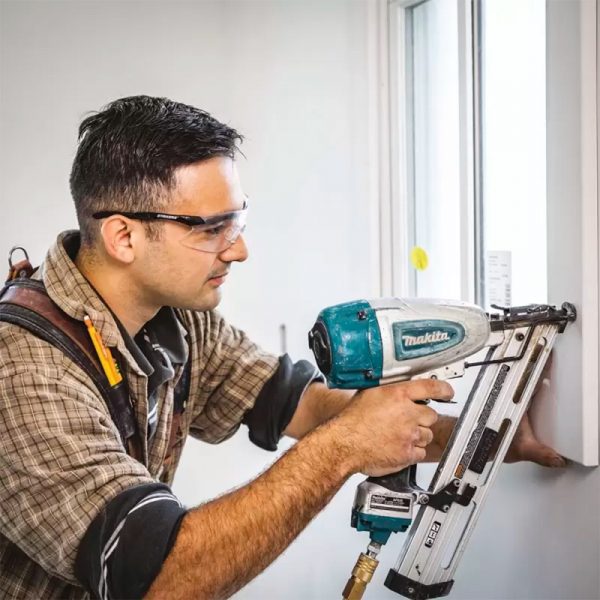 MAK0424__4 MAK0424__4