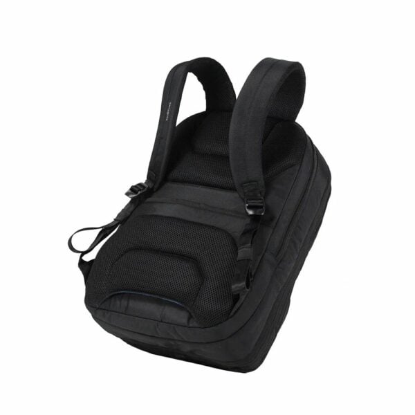 EPCqSajeBA-Mochila-Escape-Black-20-Lts-1011756-Imagen-2.jpg