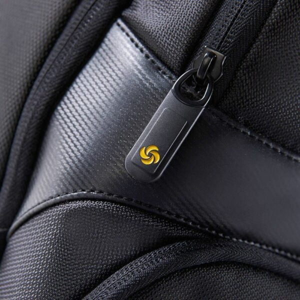 ZHezfqBS7-Mochila-Ikonn-Laptop-Backpack-Iii-Negra-Samsonite-1011754-Imagen-4.jpg