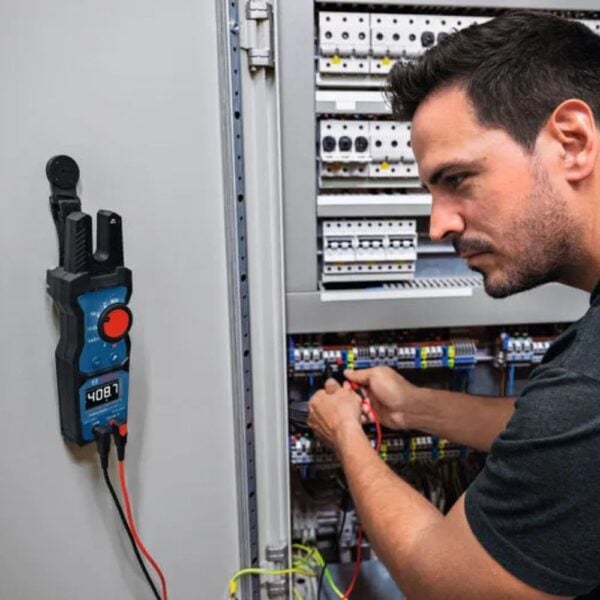 RyAefHTCm-1017812_3.jpg RyAefHTCm-1017812_3.jpg