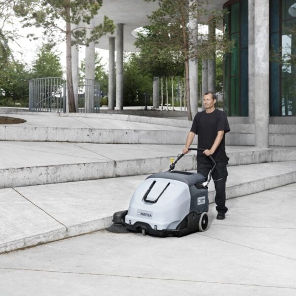 Cew-3eFOZ-1012333_4.jpg Cew-3eFOZ-1012333_4.jpg